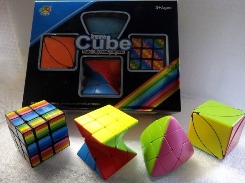 Rubikova kostka - Cube sada 4 tvary